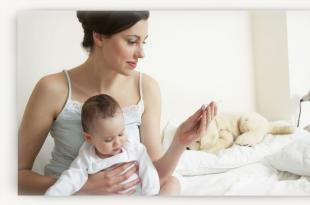 What to do if a mother’s temperature rises while breastfeeding?